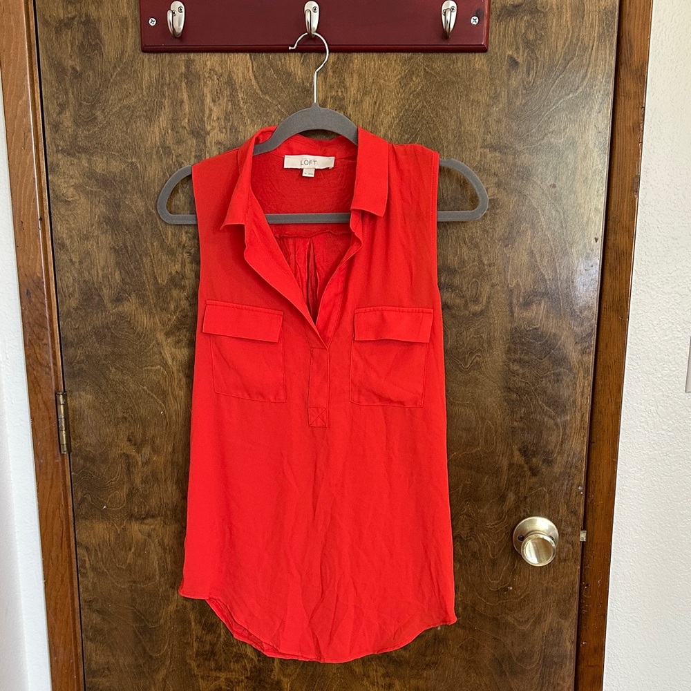 Loft collared Tank Red